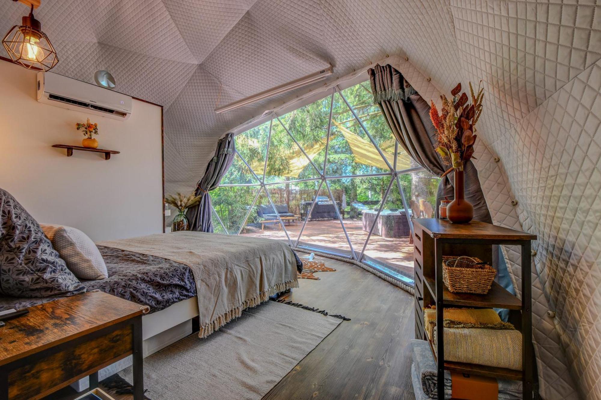 Tiche Misto Glamping Hotel สลาปี ภายนอก รูปภาพ