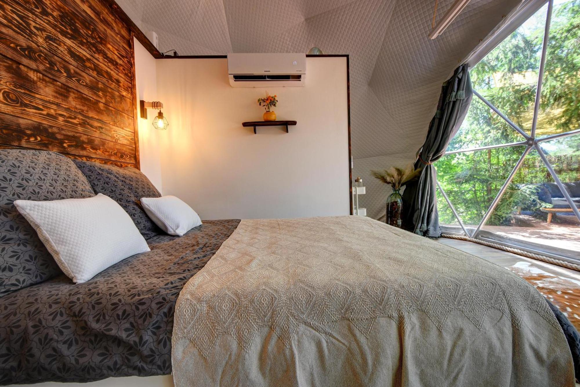 Tiche Misto Glamping Hotel สลาปี ภายนอก รูปภาพ